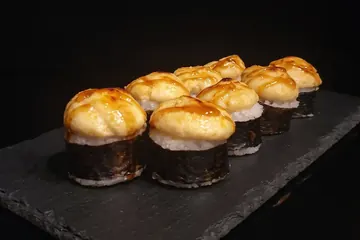 Baked crab — sushi in Kyiv