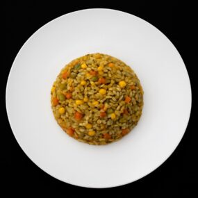 Рис с морепродуктами ( 680г )